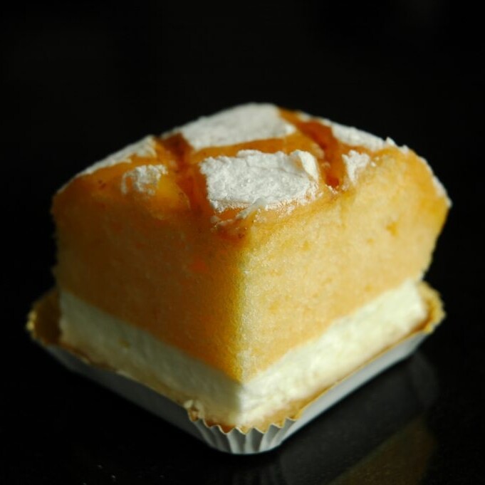 pastel individual yema